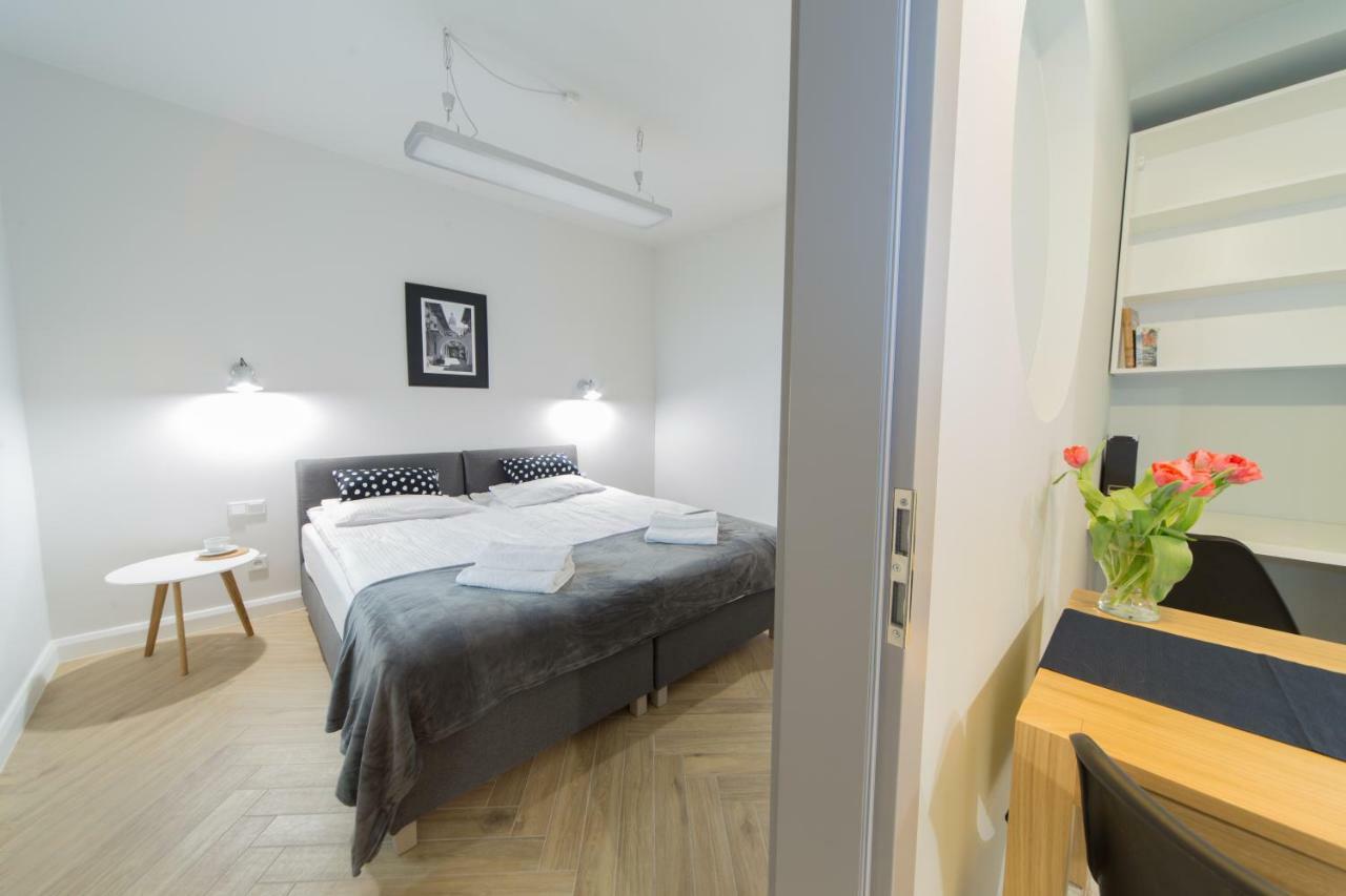 M5 Main Square Stylish One Bedroom Krasków Εξωτερικό φωτογραφία
